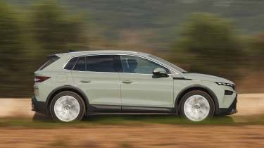 Skoda Elroq side panning