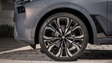 BMW X7 facelift wheel