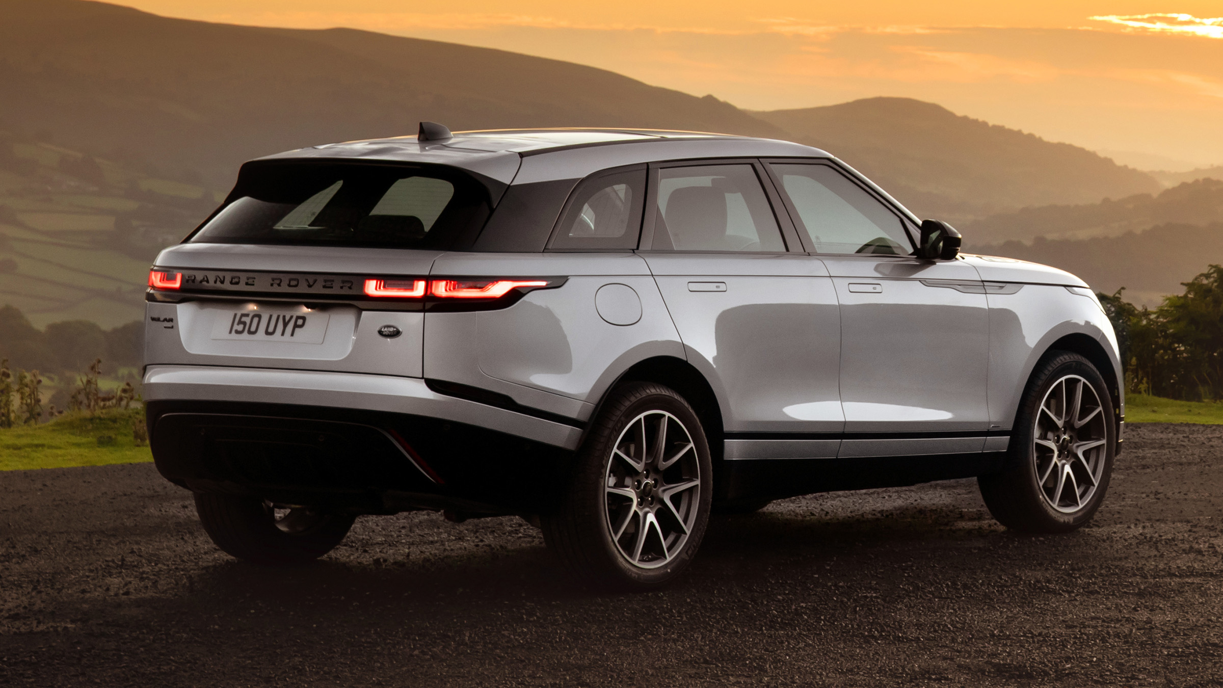 2020 Range Rover Velar arrives with new PHEV powertrain pictures