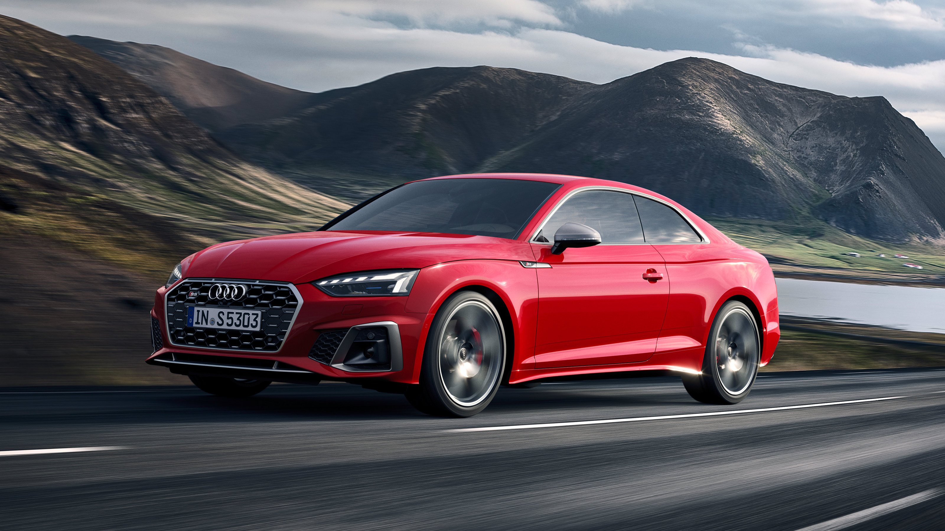 Audi S5 Coupe review images Carbuyer