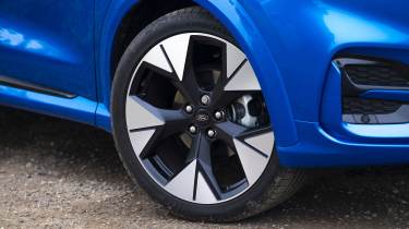 Ford Puma front wheels