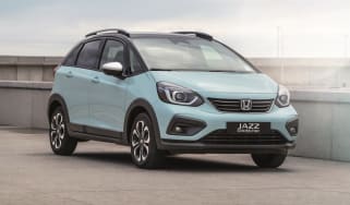 2020 Honda Jazz Crosstar - front 3/4 view