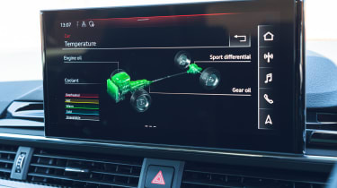 Audi RS4 Avant estate infotainment screen
