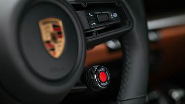 Porsche 911 992.2 steering wheel