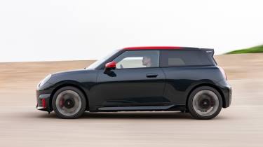 MINI John Cooper Works Electric profile