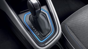 2020 Renault Clio E-Tech - Gear lever