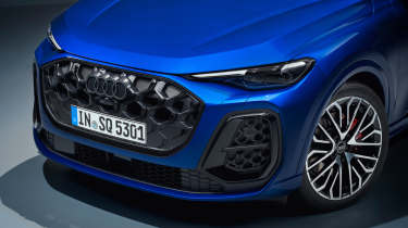 Audi SQ5 front bumper