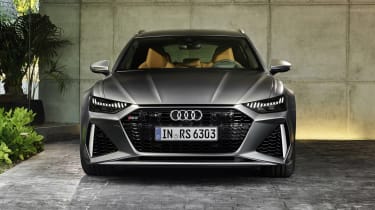 Audi RS6 Avant front