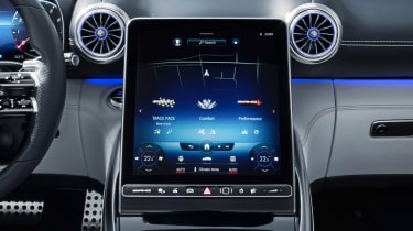 2022 Mercedes SL - infotainment screen