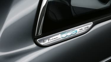 2020 Fiat 500 electric convertible - rear quarter badge