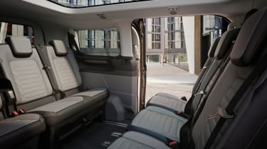 Ford e-Tourneo Custom conference seating