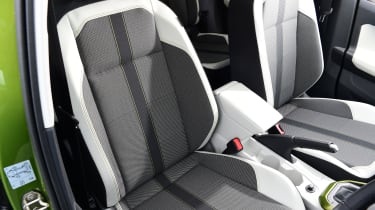 Volkswagen Taigo front seats