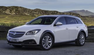 Vauxhall Insignia country tourer 2013 main