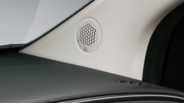 Fiat 500 La Prima by Bocelli speaker