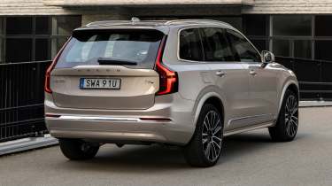 Volvo XC90 rear quarter static