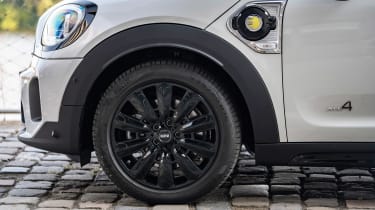 MINI Countryman Plug-in Hybrid alloy wheels