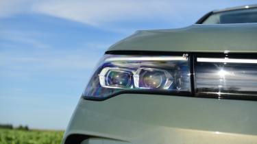 Volkswagen Tiguan headlight