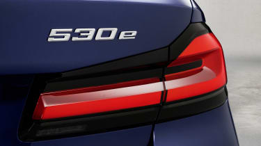 New 2020 BMW 5 Series saloon - rear badging 