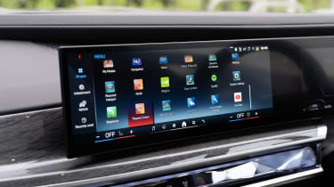 BMW 7 Series apps