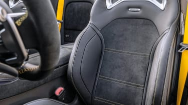 2022 Mercedes-AMG SL seats