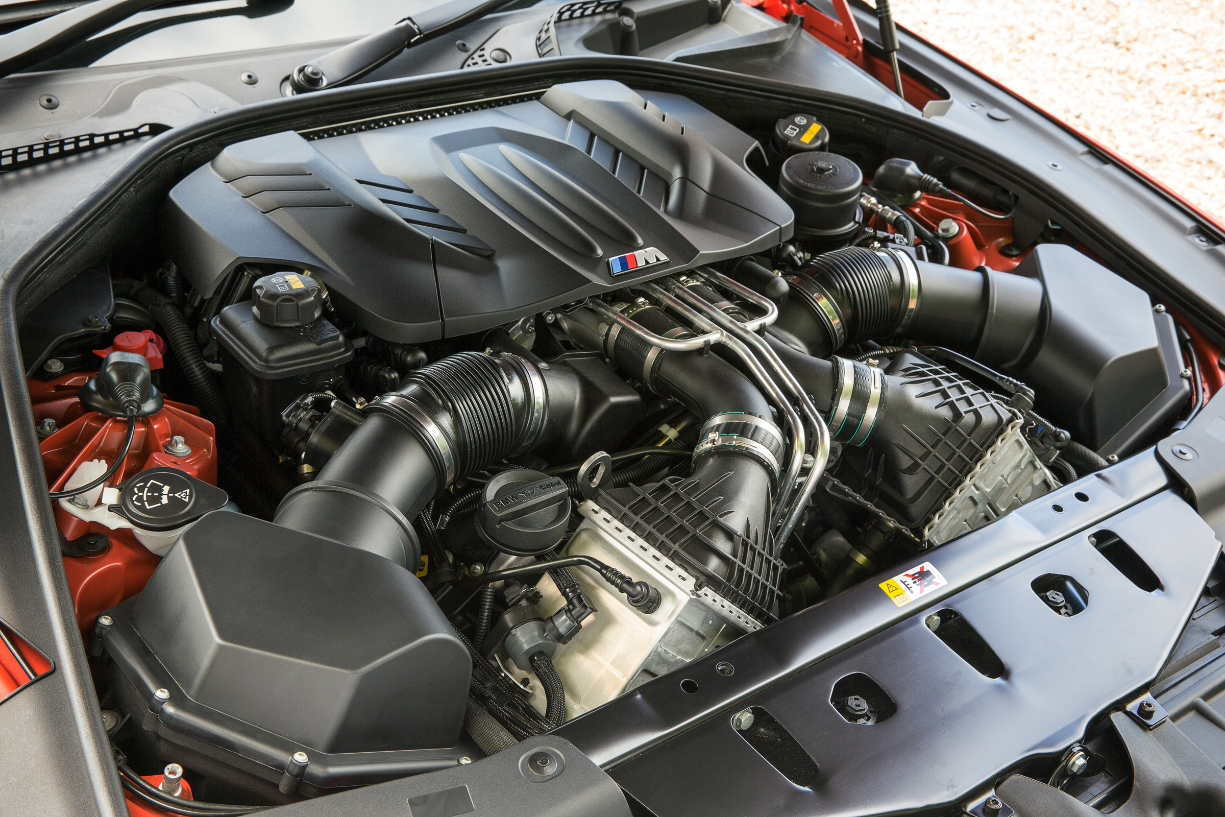 Bmw m6 motor