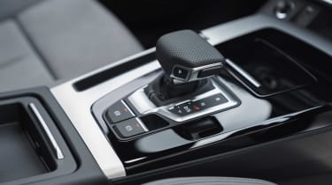 Audi Q5 Sportback SUV - gearlever