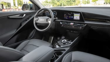 Kia Niro SUV hybrid interior
