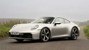 Porsche 911 UK front 3/4 static