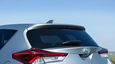 The Auris is fitted with privacy glass from Design trim upwards