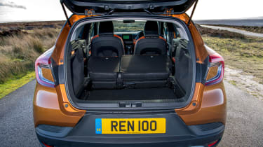 Renault Captur boot