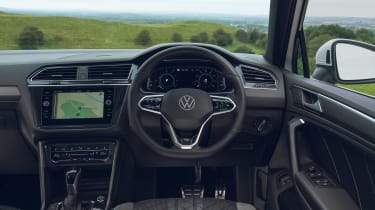 VW Tiguan eHybrid interior