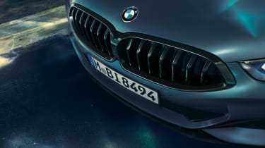 bmw M850i xdrive first edition grille