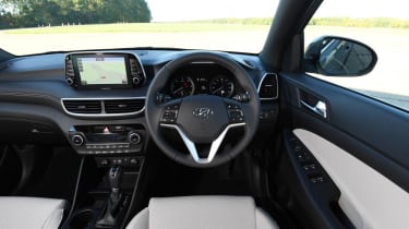 Hyundai Tucson Premium - interior