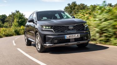 2020 Kia Sorento SUV - front 3/4 dynamic view