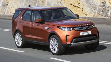 2016 Land Rover Discovery driving