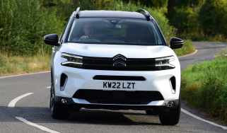 2022 Citroen C5 Aircross - front 2