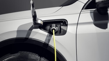 Volkswagen Tiguan plug-in hybrid charging