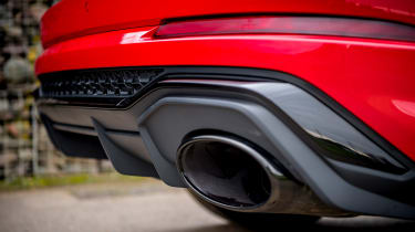 Audi RS Q3 exhaust