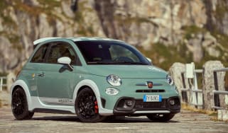 Abarth 695 70th Anniversario - front 3/4 static wide view