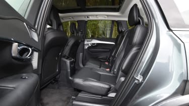 Volvo XC90 T8 - rear seats