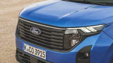 Ford Tourneo Courier front closeup