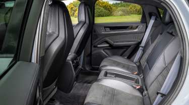 Porsche Cayenne Coupe Turbo E-Hybrid rear seats