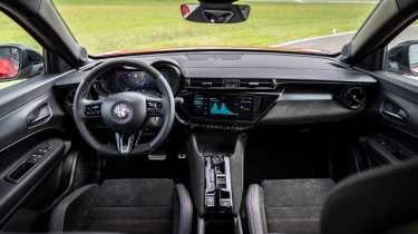 Alfa Romeo Junior interior