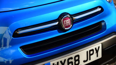 Fiat 500X front end