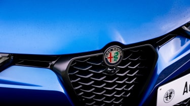 Alfa Romeo Tonale grille