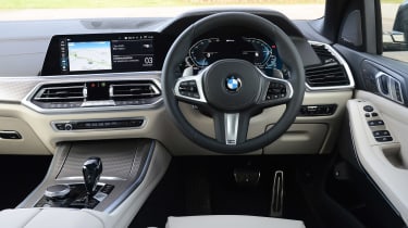 BMW X5 xDrive45e SUV interior