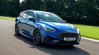 Ford Focus ST Estate front tracking