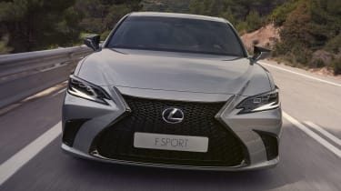 2023 Lexus ES - grille