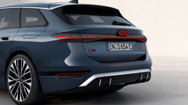 Audi S6 Avant e-tron rear bumper