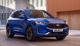 Facelifted Ford Kuga front tracking